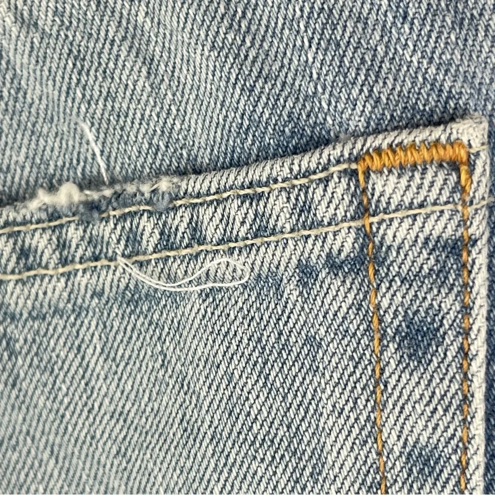 GRLFRND Mica Distressed Relaxed Tappered‎ Jeans NEW Women's Size 26 To the Limit